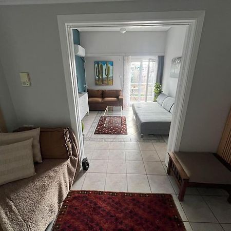 Maria'S Sunlit Apartment Pireus Zewnętrze zdjęcie